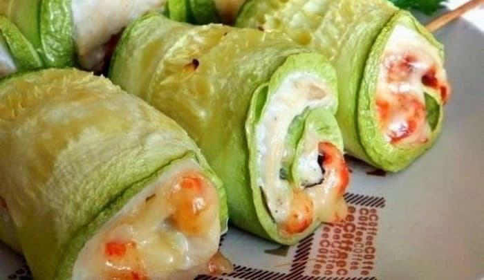 Кабачковые рулетики